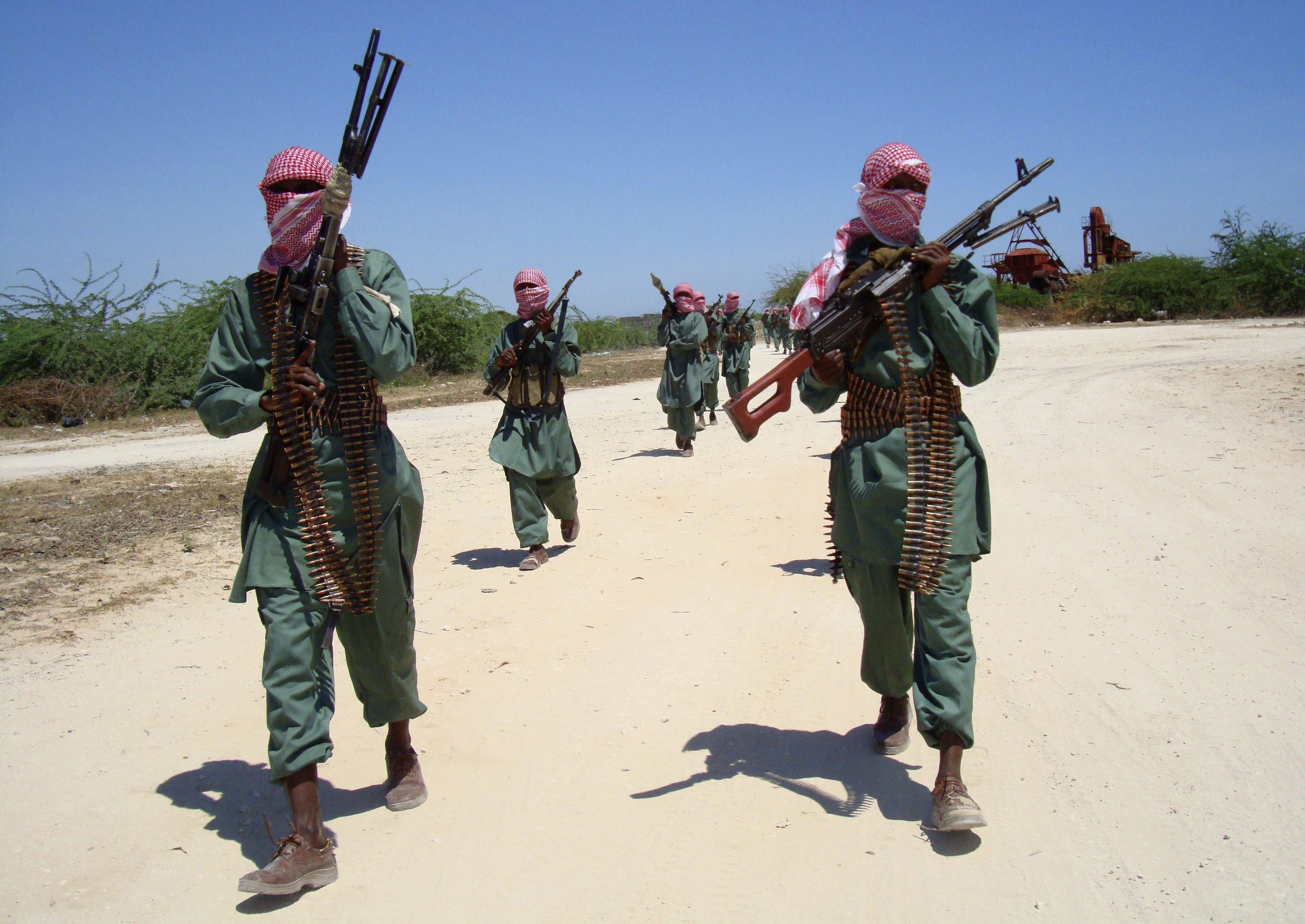 Militants of al Shabaab train with weapons on a street in the outskirts of Mogadishu, Somalia, on November 4, 2008. Source: Feisal Omar/Reuters.