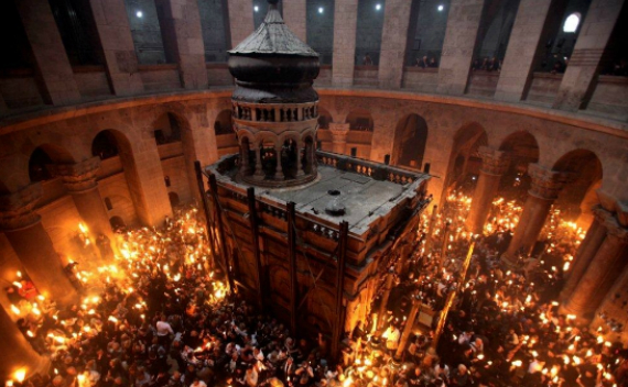 A general view of the Church of Holy Sepulchre during the Christian Orthodox Holy Fire ceremony in Jerusalem’s Old City April 23, 2011. (Courtesy REUTERS/Baz Ratner).