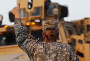 US-military-woman-convoy-Iraq