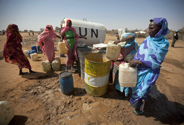 women sudan darfur water corruption UN