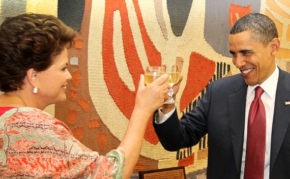 U.S. President Barack Obama and Brazil’s President Dilma Rousseff toast during lunch in Brasilia 