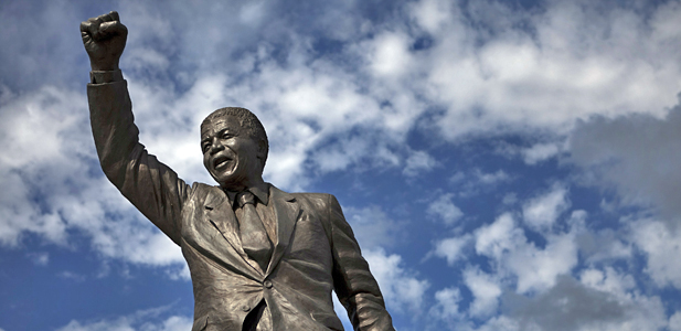 Nelson Mandela Statue