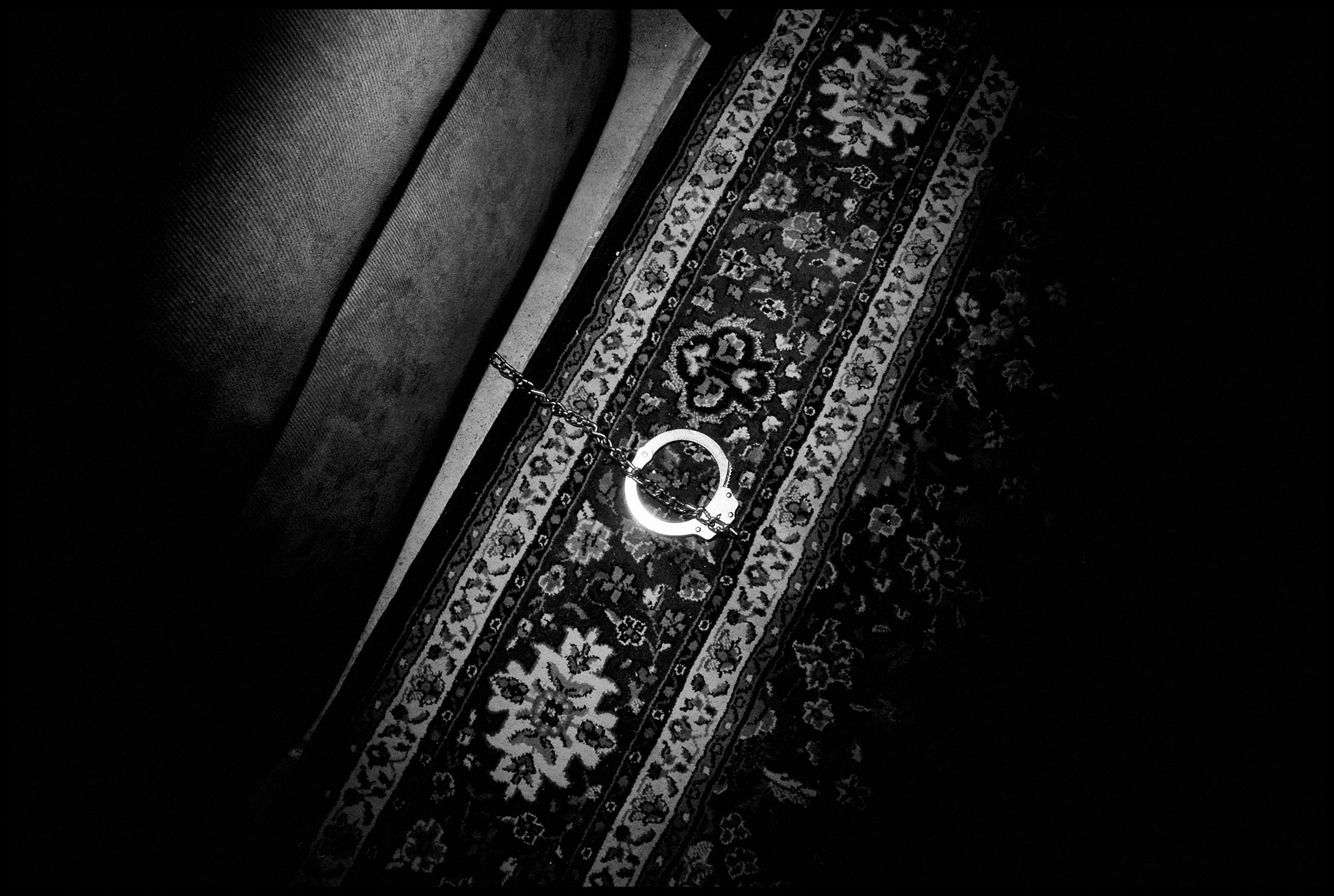 An ankle cuff lies on the floor of an interrogation cell in Guantanamo’s maximum security area.